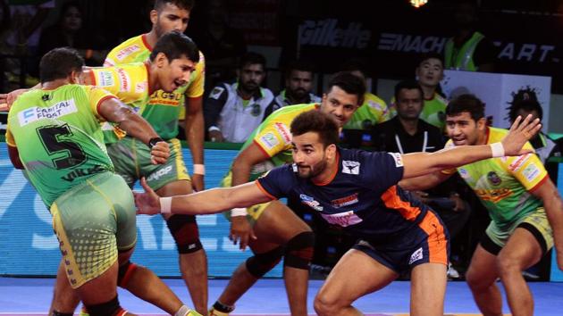 Patna Pirates are now top of the Zone B table with 23 points from 10 games.(Pro Kabaddi)