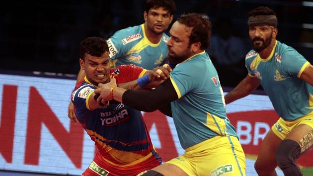 Tamil Thalaivas defeated UP Yoddha 46-24 to end their losing streak