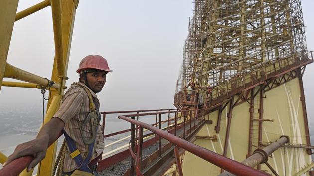 The 575-metre bridge will also have selfie spots for tourists to capture their special moments. The bridge, built over the Yamuna River, is being projected as the first asymmetrical cable-stayed bridge in India. (Sanchit Khanna / HT Photo) The 575-metre bridge will also have selfie spots for tourists to capture their special moments. The bridge, built over the Yamuna River, is being projected as the first asymmetrical cable-stayed bridge in India. (Sanchit Khanna / HT Photo)