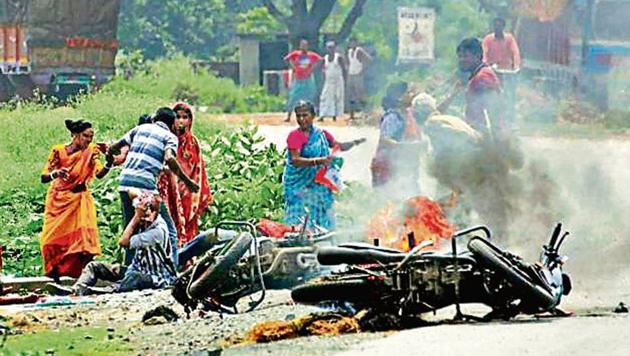 In May, panchayat polls in Bengal were marred by violent clashes, which have continued over formation of panchayat boards.(PTI File Photo)