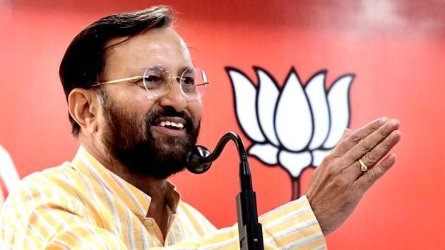 Union minister and Rajasthan poll incharge Prakash Javadekar on Saturday asked the Congress to clarify its stand on the Ram temple issue.(HT File Photo)