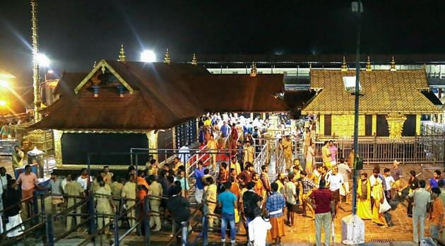 Devotees pay obeisance Lord Ayyappa temple in Sabarimala, Monday, Oct 22, 2018.(PTI File Photo)