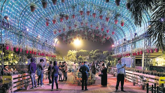 Pollution and other worries can wait, as the Capital puts its best self forward, hoping the festival of lights brings it some reprieve. (Sarang Gupta/Hindustan Times) Pollution and other worries can wait, as the Capital puts its best self forward, hoping the festival of lights brings it some reprieve. (Sarang Gupta/Hindustan Times)