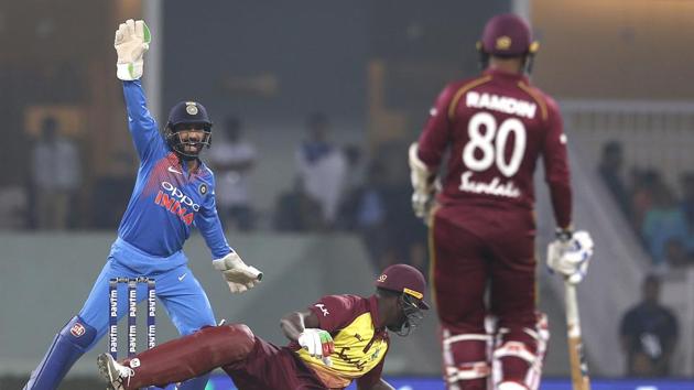 India's wicketkeeper Dinesh Karthik appeals unsuccessfully against West Indies Carlos Brathwaite during the second Twenty20 international cricket match between India and West Indies at Bharat Ratna Shri Atal Bihari Vajpayee Ekana Cricket Stadium in Lucknow. (AP) India's wicketkeeper Dinesh Karthik appeals unsuccessfully against West Indies Carlos Brathwaite during the second Twenty20 international cricket match between India and West Indies at Bharat Ratna Shri Atal Bihari Vajpayee Ekana Cricket Stadium in Lucknow. (AP)