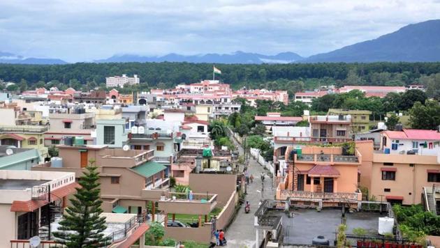 Uttarakhand citizens admit there has been progress in some spheres since the hill state was carved out of UP in 2000, but dub it as ‘insignificant’ as it has ‘hardly benefitted them’. (Vijay Santoshi /HT Photo) Uttarakhand citizens admit there has been progress in some spheres since the hill state was carved out of UP in 2000, but dub it as ‘insignificant’ as it has ‘hardly benefitted them’. (Vijay Santoshi /HT Photo)