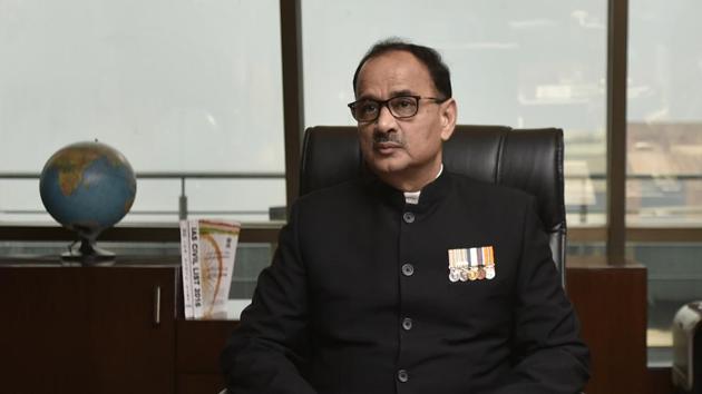 CBI Director Alok Verma Friday appeared before a panel headed by Central Vigilance Commissioner K V Chowdary and countered the corruption charges levelled against him by his deputy and special director in the probe agency Rakesh Asthana for the second consecutive day, officials said. (Ravi Choudhary/HT File PHOTO) CBI Director Alok Verma Friday appeared before a panel headed by Central Vigilance Commissioner K V Chowdary and countered the corruption charges levelled against him by his deputy and special director in the probe agency Rakesh Asthana for the second consecutive day, officials said. (Ravi Choudhary/HT File PHOTO)