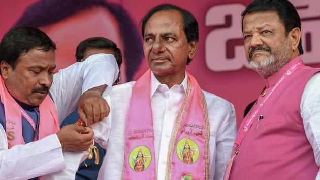 TRS Supremo and Telangana Chief Minister K Chandrasekhar Rao with party leaders at a public meeting in Nizamabad, Wednesday, Oct 3, 2018. KCR is seeking re-election from Gajwel constituency in the December 7 assembly elections.(PTI File)