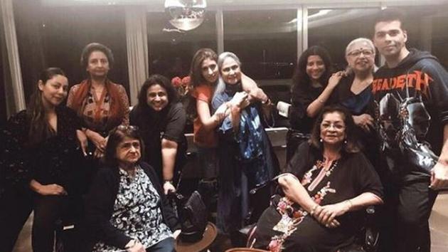 Karan Johar, Gauri Khan, Shweta Bachchan Nanda and Zoya Akhtar met for dinner with their mothers.(Instagram)