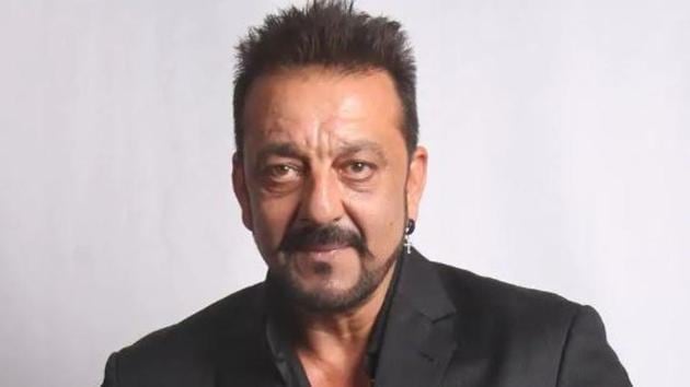 Sanjay Dutt abused photographers stationed outside his house on Diwali.