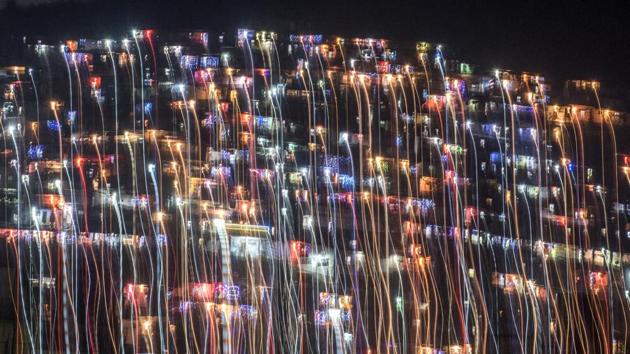 Ghatkopar slum lit up during Diwali in Mumbai, Maharashtra. (Satish Bate / HT Photo) Ghatkopar slum lit up during Diwali in Mumbai, Maharashtra. (Satish Bate / HT Photo)