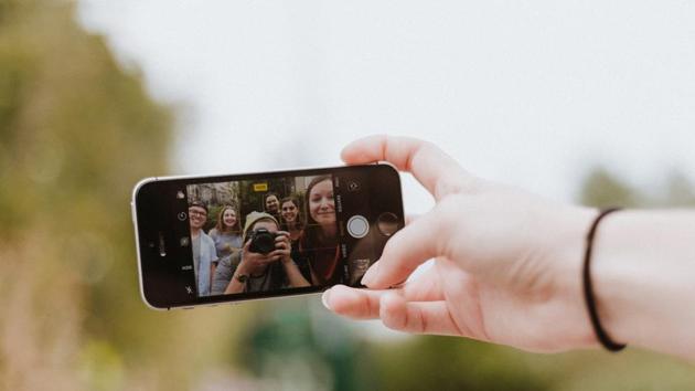 Those who used social media excessively, through visual postings, displayed an average 25% increase in such narcissistic traits over the four months of the study. (Unsplash) Those who used social media excessively, through visual postings, displayed an average 25% increase in such narcissistic traits over the four months of the study. (Unsplash)