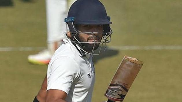 Hiten Dalal and Dhruv Shorey added 66 runs for the second wicket.(PTI)