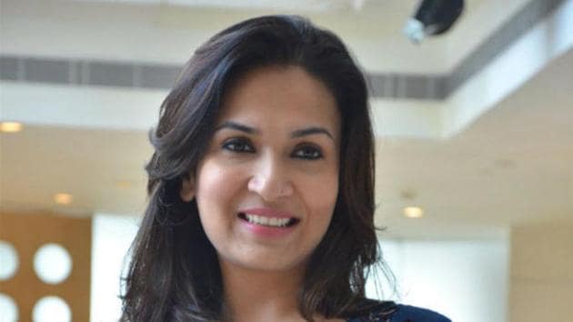 Soundarya Rajiikanth is reportedly set to tie the knot again in January 2019. Soundarya Rajiikanth is reportedly set to tie the knot again in January 2019.