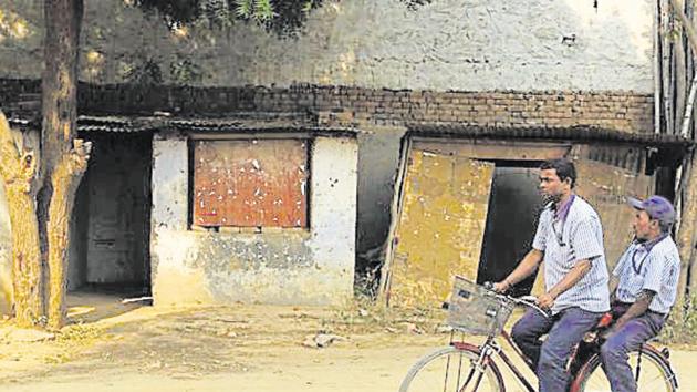 The room in Sector 66 in Gurugram where a three-year-old girl was allegedly raped and murdered by 20-year-old Sunil Kumar.(Parveen Kumar / HT Photo)