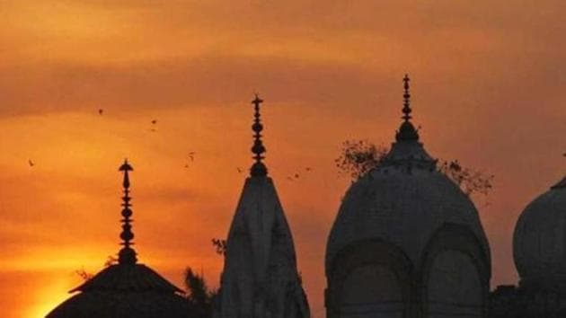 The Vishwa Hindu Parishad is preparing to stage a show of strength in Ayodhya on November 25. (HT File Photo) The Vishwa Hindu Parishad is preparing to stage a show of strength in Ayodhya on November 25. (HT File Photo)
