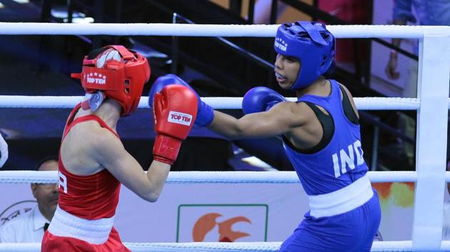 Indian boxer Manisha Moun in action during her bout against Christian Cruz.(BFI Image)