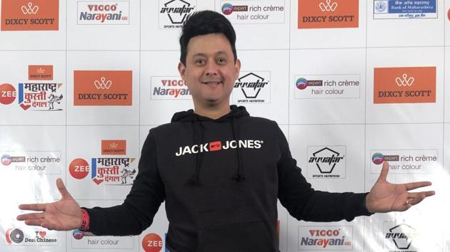 Swapnil Joshi has been enjoying the matches of Vidharbha ke Wagh at the Zee Maharashtra Kushti Dangal Swapnil Joshi has been enjoying the matches of Vidharbha ke Wagh at the Zee Maharashtra Kushti Dangal