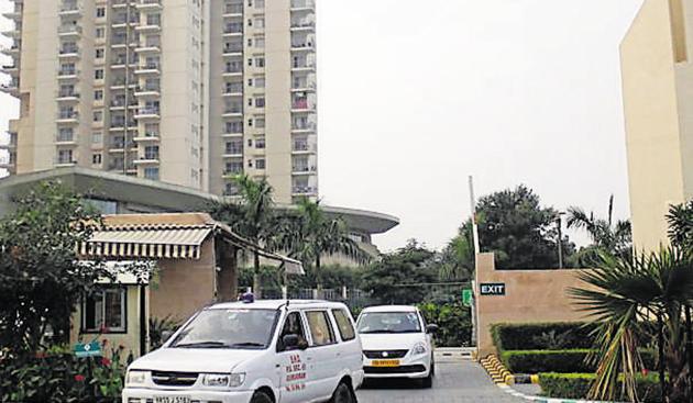 The condominium in sector 66, Gururgram from where a 16-year-old girl was rescued. The minor, working as domestic help in a flat there, has been allegedly confined inside the house for the past five months. (Yogendra Kumar/HT PHOTO) The condominium in sector 66, Gururgram from where a 16-year-old girl was rescued. The minor, working as domestic help in a flat there, has been allegedly confined inside the house for the past five months. (Yogendra Kumar/HT PHOTO)
