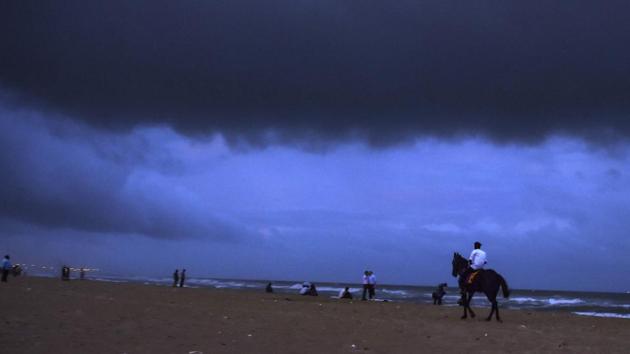 Dark clouds hover over Marina beach before the arrival of cyclone 'Gaja', in Chennai, Tamil Nadu. (R Senthil Kumar / PTI) Dark clouds hover over Marina beach before the arrival of cyclone 'Gaja', in Chennai, Tamil Nadu. (R Senthil Kumar / PTI)