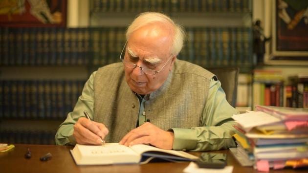 Kapil Sibal is a successful lawyer turned politician, rich enough to be able to spend a few lakhs to acquire a painting by MF Husain and a poet who writes in three languages.(HT Photo)