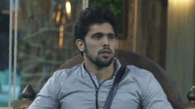 Shivashish Mishra left Bigg Boss 12 house on Saturday’s Weekend Ka Vaar.(Twitter)