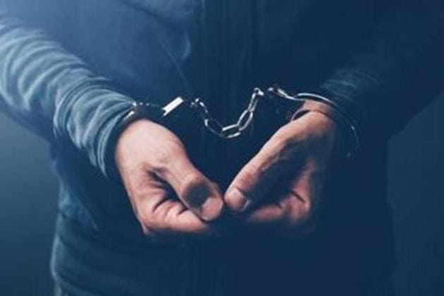 Police said the teenage employee of the ayurveda doctor in Delhi’s Jahangirpuri was aware that the doctor had sold a property to arrange the money for the wedding and that he had kept the cash and jewellery at home. (Getty Images/iStockphoto) Police said the teenage employee of the ayurveda doctor in Delhi’s Jahangirpuri was aware that the doctor had sold a property to arrange the money for the wedding and that he had kept the cash and jewellery at home. (Getty Images/iStockphoto)