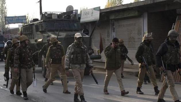 Another youth has been abducted from Meemender village in Jammu-Kashmir’s Shopian district, hours after a 19-year-old civilian was killed by suspected militants. (AP/Representative) Another youth has been abducted from Meemender village in Jammu-Kashmir’s Shopian district, hours after a 19-year-old civilian was killed by suspected militants. (AP/Representative)