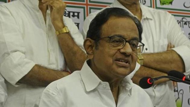Congress leader P Chidambaram Sunday alleged that the central government was determined to “capture” the bank to gain control over its Rs 9 lakh crore reserves.(Samir Jana/HT PHOTO)