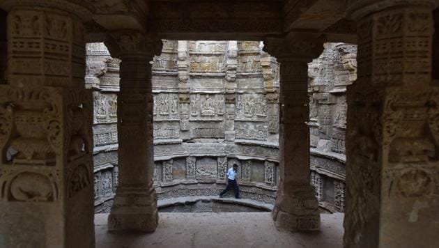 Vav’s entire structure is made of sandstone. Stepped corridors lead around pillared pavilions or terraces, down to the reservoir (or tank). Presently, the representation of the Vav on the new currency note has filled locals with joy, as the UNESCO tag had done before. “We never thought this could be a tourist spot,” says 45-year-old Kirti Kumar Bhagwan Das Patel, with a laugh. “As kids we would play there. Now, there is a ₹40 entry ticket!” (Sanchit Khanna / HT Photo) Vav’s entire structure is made of sandstone. Stepped corridors lead around pillared pavilions or terraces, down to the reservoir (or tank). Presently, the representation of the Vav on the new currency note has filled locals with joy, as the UNESCO tag had done before. “We never thought this could be a tourist spot,” says 45-year-old Kirti Kumar Bhagwan Das Patel, with a laugh. “As kids we would play there. Now, there is a ₹40 entry ticket!” (Sanchit Khanna / HT Photo)