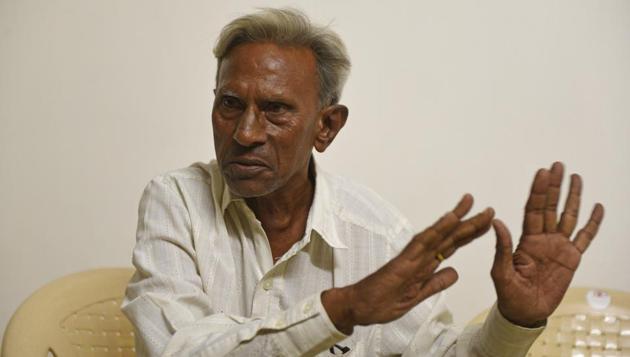 “As a child, I would come here with my family on Diwali to offer prasad of sweet rice at the well,” says 72-year-old Patan local, Jayantilal Chimanlal Otia. “This was much before the ASI started work here. The top of the well was all that was exposed. We would draw water from there and drink, because it was believed that it could cure children of severe coughs. But we had no idea that there was so much more buried below,” he added. (Sanchit Khanna / HT Photo) “As a child, I would come here with my family on Diwali to offer prasad of sweet rice at the well,” says 72-year-old Patan local, Jayantilal Chimanlal Otia. “This was much before the ASI started work here. The top of the well was all that was exposed. We would draw water from there and drink, because it was believed that it could cure children of severe coughs. But we had no idea that there was so much more buried below,” he added. (Sanchit Khanna / HT Photo)