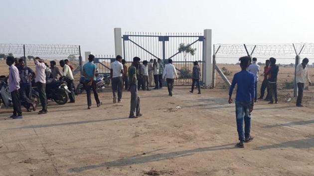 At least six people were killed and 18 injured in a massive explosion at Pulgaon-based Central Ammunition Depot (CAD) in Wardha district, around 120 kms from Nagpur on Tuesday morning. This is the second major blast in the depot in the last two years. In May 2016, 13 persons were killed in a major fire in the depot while disposing explosives. (ANI) At least six people were killed and 18 injured in a massive explosion at Pulgaon-based Central Ammunition Depot (CAD) in Wardha district, around 120 kms from Nagpur on Tuesday morning. This is the second major blast in the depot in the last two years. In May 2016, 13 persons were killed in a major fire in the depot while disposing explosives. (ANI)