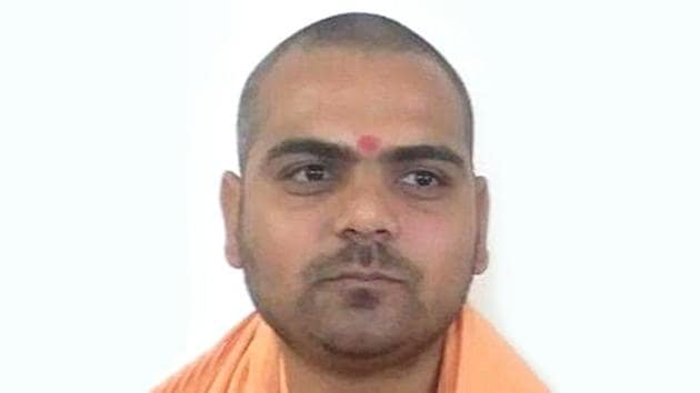 Swami Avdeshanand was allegedly murdered by a RSS man at the Sirohi district headquarters of the organisation on November 11. 2018.(HT Photo) Swami Avdeshanand was allegedly murdered by a RSS man at the Sirohi district headquarters of the organisation on November 11. 2018.(HT Photo)
