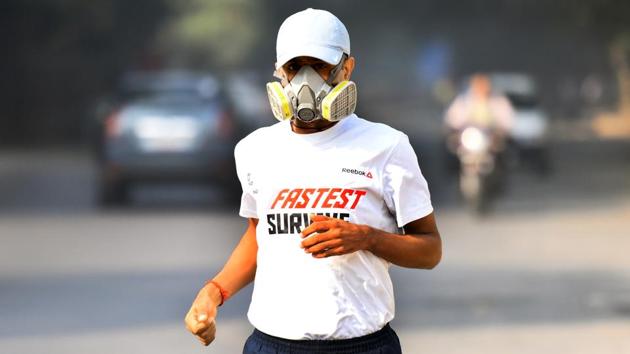 Delhi’s air quality worsened further on Tuesday with pollution shooting up primarily because of local emissions such as vehicular fumes. According to officials, adverse weather conditions are also aggravating the situation. Safar, a pollution forecasting agency, has forecast that AQI levels would continue to remain in the very poor category at least over the next two or three days. (Amal KS / HT Photo) Delhi’s air quality worsened further on Tuesday with pollution shooting up primarily because of local emissions such as vehicular fumes. According to officials, adverse weather conditions are also aggravating the situation. Safar, a pollution forecasting agency, has forecast that AQI levels would continue to remain in the very poor category at least over the next two or three days. (Amal KS / HT Photo)