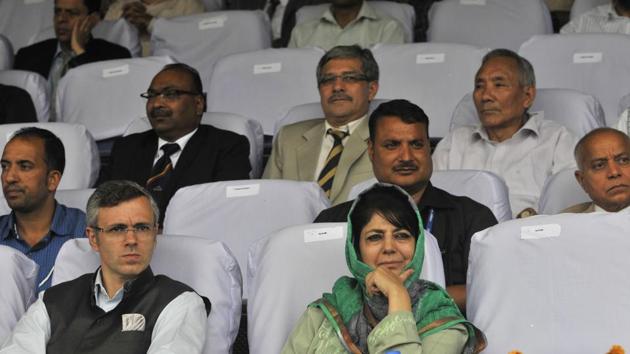 The dissolution, announced in a statement by Raj Bhawan, came after Mehbooba Mufti’s Peoples Democratic Party (PDP) and its arch-rival National Conference (NC) teamed up with the Congress for a shot at government formation with the support of 56 legislators in the 87-member assembly.(HT Photo)