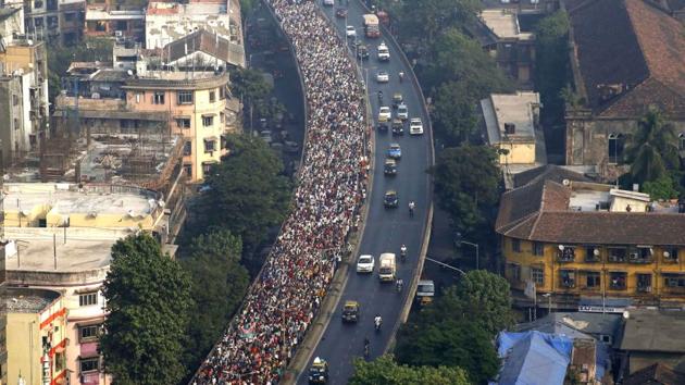 Farmers march towards Azad Maidan from Lalbaug area, demanding better compensation for drought and transfer of forest rights to tribal’s in Mumbai, Maharashtra on November 22, 2018. (Bhushan Koyande / HT Photo) Farmers march towards Azad Maidan from Lalbaug area, demanding better compensation for drought and transfer of forest rights to tribal’s in Mumbai, Maharashtra on November 22, 2018. (Bhushan Koyande / HT Photo)