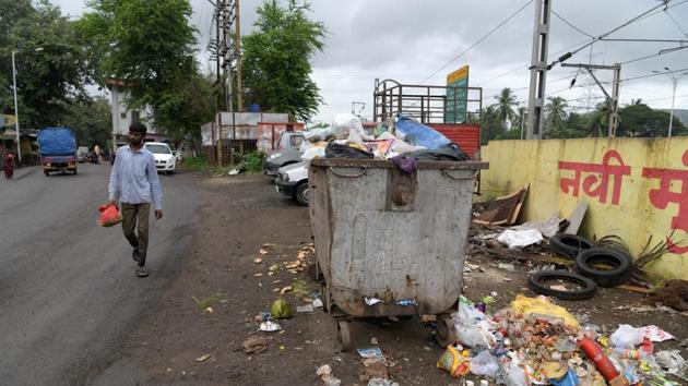 These OWCs will convert wet waste into compost through the natural process. (Hindustan Times File Photo) These OWCs will convert wet waste into compost through the natural process. (Hindustan Times File Photo)