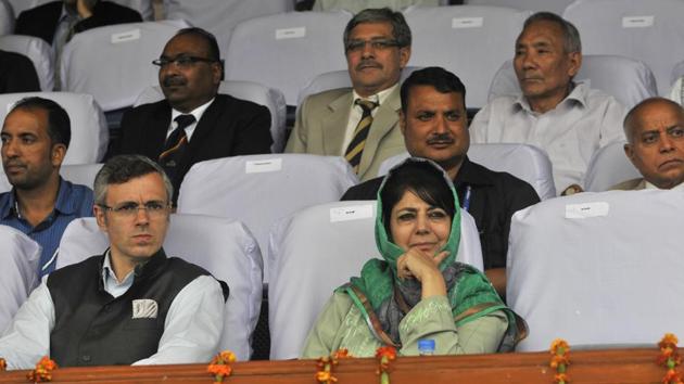 Mehbooba Mufti was willing to let Omar Abdullah or Farooq Abdullah lead the alliance although the PDP had 28 members in the now dissolved assembly, almost twice the NC’s strength in the 87-member assembly. (HT Photo) Mehbooba Mufti was willing to let Omar Abdullah or Farooq Abdullah lead the alliance although the PDP had 28 members in the now dissolved assembly, almost twice the NC’s strength in the 87-member assembly. (HT Photo)