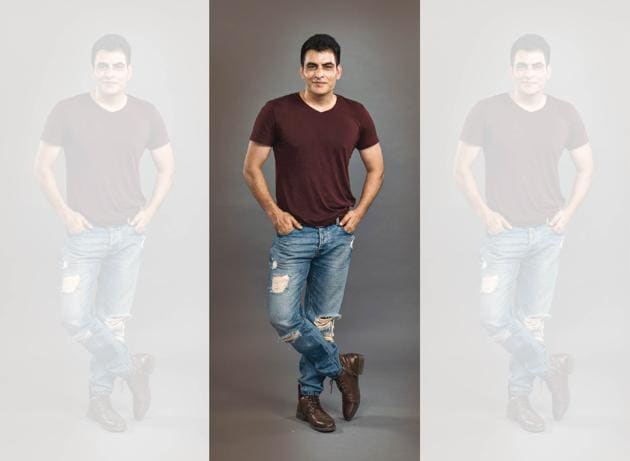 Actor-playwright-director, Manav Kaul is also a published author whose third book Tumhare Barey Main has just hit the stands; T-Shirt and shoes, Zara; jeans: Diesel(Aalok Soni)