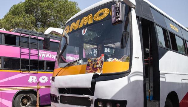 The private bus operators in Pune have increased the bus fare for journeys to various places in and around Maharashtra by 15-20 percent .(HT PHOTO)