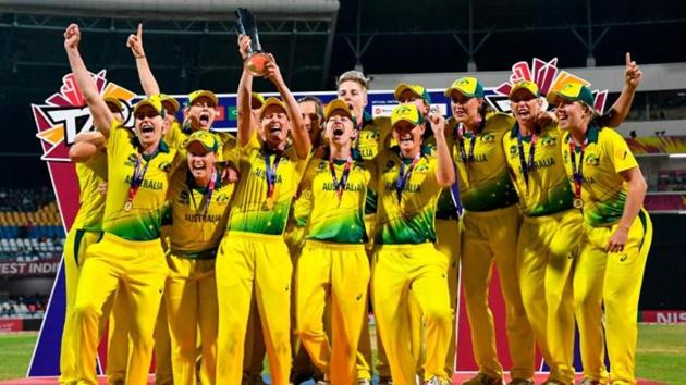 Players of Australian women’s cricket team celebrate after lifting the title.(ICC/ Twitter)