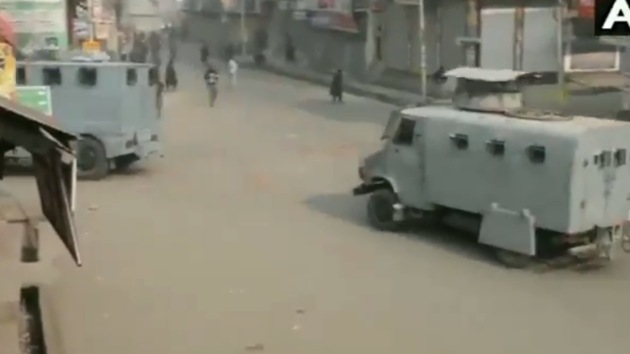 Clashes erupted between forces and civilians in the area. Many youths were seen pelting stones at vehicles of security forces after the encounter ended.(ANI/Twitter) Clashes erupted between forces and civilians in the area. Many youths were seen pelting stones at vehicles of security forces after the encounter ended.(ANI/Twitter)