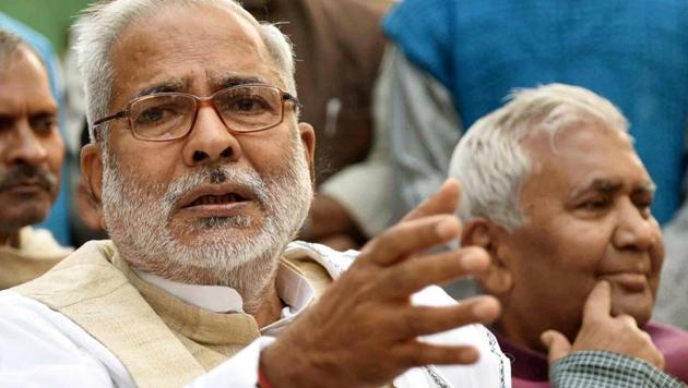 RJD leader Raguvansh Prasad Singh (HT File Photo) RJD leader Raguvansh Prasad Singh (HT File Photo)