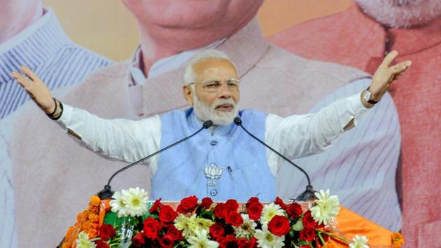 Prime Minister Narendra Modi addresses a public meeting for Madhya Pradesh Assembly elections campaign, in Jabalpur on November 25.(PTI Photo)