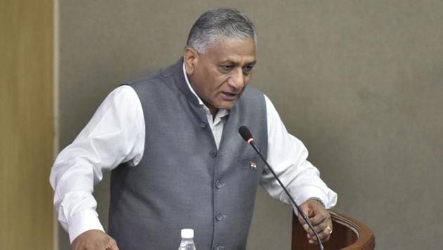 Minister of state for external affairs V K Singh on Sunday rebuffed former Uttar Pradesh chief minister Akhilesh Yadav’s stance that the Army needs to be deployed in Ayodhya to keep the situation under control and asserted that the Centre will make full efforts to maintain the law and order in the region.(HT File PHOTO)