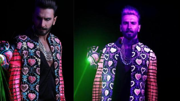 Ranveer was himself dressed in a Manish Arora outfit. It has an extension on his right shoulder that emitted green lazer lights.