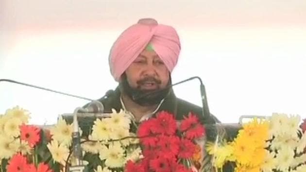 Amarinder Singh used the opportunity during the Kartarpur foundation ceremony to warn Pakistan Army chief Qamar Bajwa to not vitiate the atmosphere.(ANI Photo)