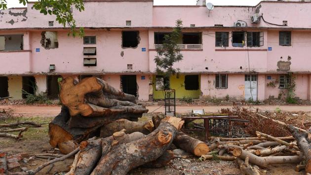 The notification was criticised in the backdrop of massive protests over a proposal earlier this year to fell more than 16,000 trees for the redevelopment of seven colonies in south Delhi. (Vipin Kumar/HT File) The notification was criticised in the backdrop of massive protests over a proposal earlier this year to fell more than 16,000 trees for the redevelopment of seven colonies in south Delhi. (Vipin Kumar/HT File)