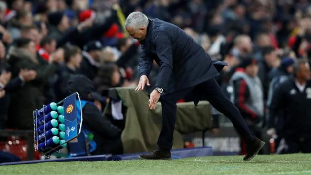 Manchester United manager Jose Mourinho reacts as he celebrates Manchester United's first goal(Action Images via Reuters)