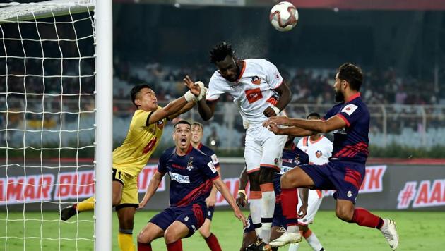 Kolkata: FC Goa and ATK players vie for the ball during ISL Match, in Kolkata, Wednesday, Nov. 28, 2018 (PTI) Kolkata: FC Goa and ATK players vie for the ball during ISL Match, in Kolkata, Wednesday, Nov. 28, 2018 (PTI)