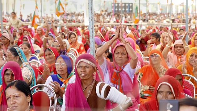 People attend an election rally in Jalore, Rajasthan,on Nov. 27, 2018. Voting in Rajasthan assembly election will be held on December 7.(PTI)